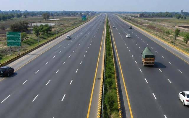 عیدالاضحیٰ ؛ موٹرویز پر جانوروں سے لدی گاڑیوں کے داخلے پر مکمل پابندی 