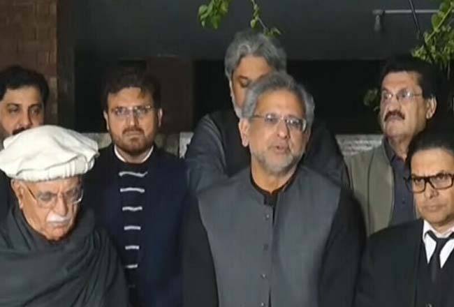 ممکنہ 28ویں ترمیم اور پی ٹی آئی کا احتجاج، اپوزیشن الائنس کا مشترکہ مشاورتی اجلاس جاری 
