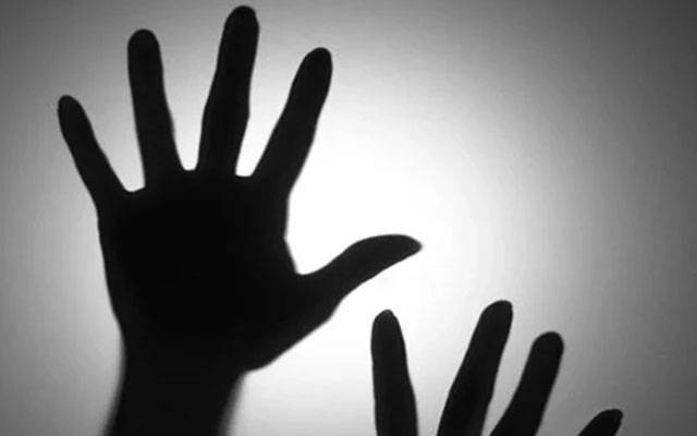  آٹھ سالہ بچے کے ساتھ بدفعلی کرنے والے دو اوباش ملزمان گرفتار