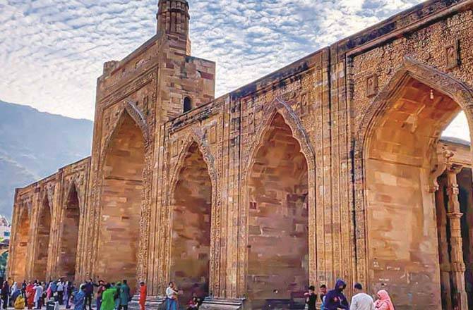  اجمیرکی800سال قدیم مسجد میں پوجا پاٹھ کی اجازت طلب کرنے پرمسلمانوں میں تھرتھلی