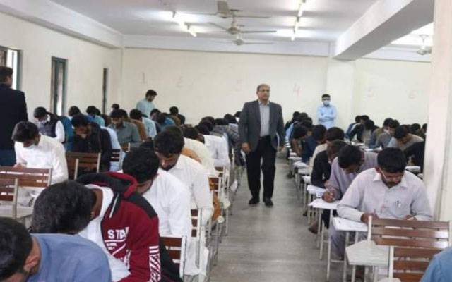 لاہور میں امتحانی مراکز پر سخت نگرانی، نقل کے خلاف زیرو ٹالرنس