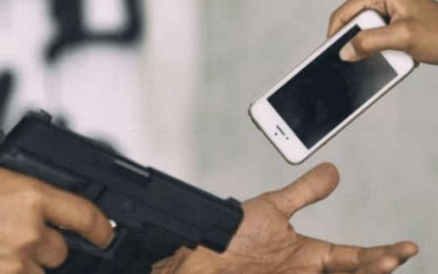 باغبانپورہ: محمود بوٹی میں موبائل شاپ پر ڈاکا، مقدمہ درج