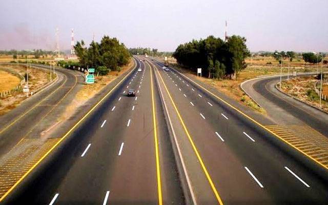 موٹروے ہیلپ لائن 130 جزوی متاثر، شہریوں کیلئے متبادل نمبر جاری