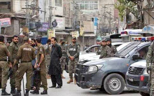 محرم الحرام سے قبل سکیورٹی پلان کا جائزہ، مرکزی جلوس روٹ پر سخت نگرانی کا فیصلہ