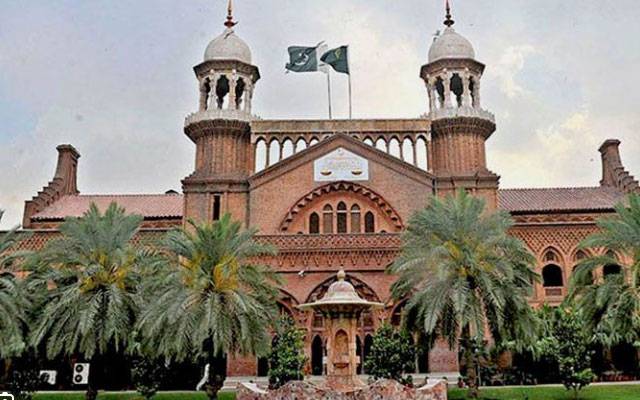 تلور کا شکار روکنے کی درخواست پر سیکرٹری وائلڈ لائف لاہور ہائیکورٹ طلب
