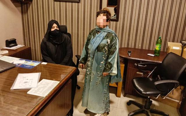 جعلی شادی دستاویزات پر عمان جانے کی کوشش ناکام، خاتون آف لوڈ