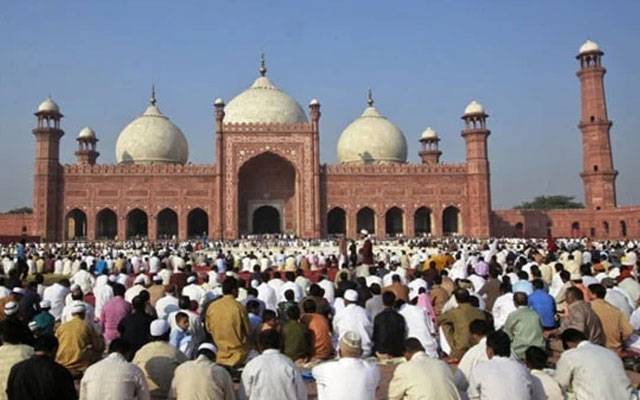 ملک بھر میں عیدالاضحیٰ آج مذہبی جوش وجذبے سے منائی جا رہی ہے