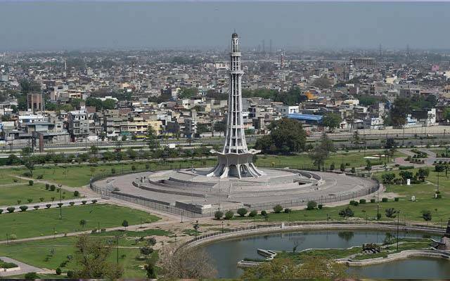 لاہور شہر میں ڈرون کیمروں سے گلیوں، سڑکوں اور ڈرینز میں آلائشوں کی مسلسل نگرانی جاری