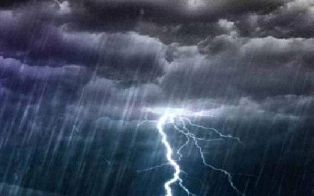 سندھ کے چند اضلاع میں گرج چمک کے ساتھ بارش؟ محکمہ موسمیات کی اہم پیشگوئی 
