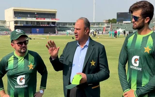 پاکستان کا آسٹریلیاکے خلاف ٹاس جیت کر پہلے فیلڈنگ کا فیصلہ