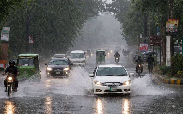 بارش کے بعد موسم خوشگوار، گرمی کی شدت میں نمایاں کمی