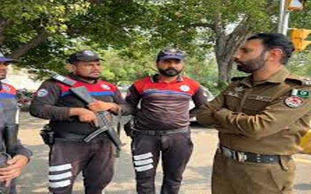  لاہور کے تمام ناکہ جات پر سکیورٹی ہائی الرٹ ، ہدایات جاری 