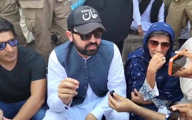 بانی پی ٹی آئی نے مجھے وزیر اعلی نامزد کیا کوئی طاقت مجھے نہیں ہٹا سکتی;سہیل آفریدی