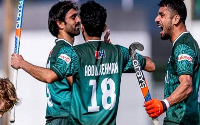 بھارت سے ٹکراؤ طے، پاکستان انڈر 18 ہاکی ٹیم بنگلادیش کو ہرا کر سیمی فائنل میں پہنچ گئی