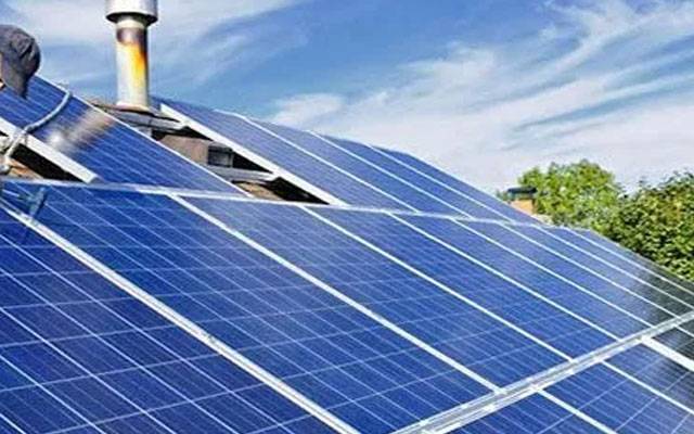ہائبرڈ سولر سسٹمز کی بڑھتی پیداوار، بجلی کا ریکارڈ مرتب کرنے کا فیصلہ
