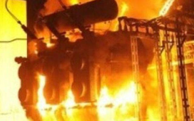 شادباغ: ٹرانسفارمر میں آگ لگنے سے بجلی معطل، شہری مشکلات کا شکار