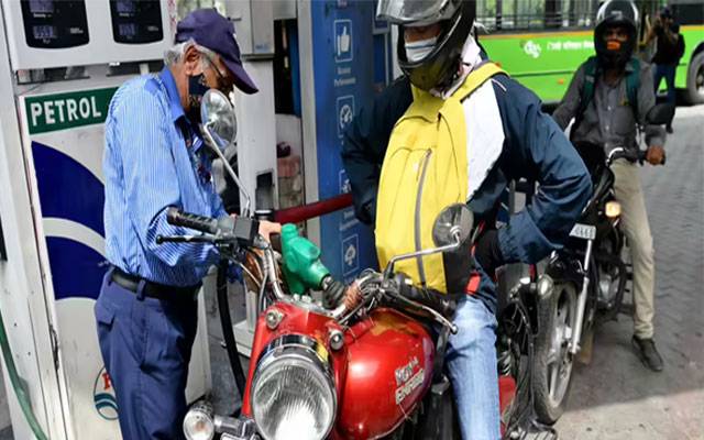 آن لائن بائیک رائیڈرز کا پیٹرول 250 روپے فی لیٹر کرنے کا مطالبہ
