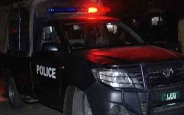  لاک ڈاؤن کی خلاف ورزی پر کارروائی ،نیو شاد باغ میں پان شاپ پر پولیس چھاپہ