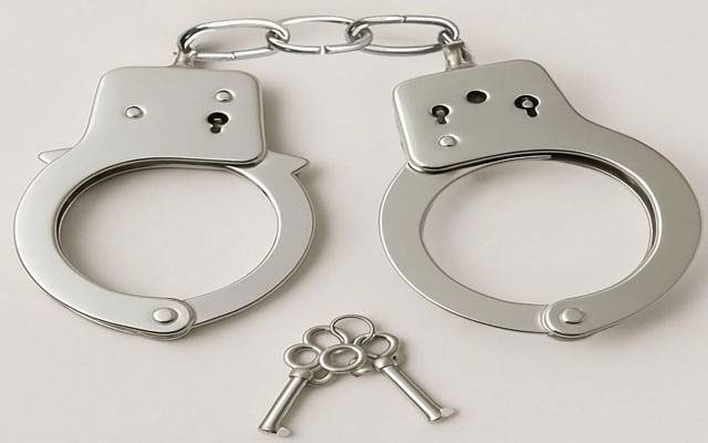 بی بی پاکدامن پولیس کی کارروائی، دو ریکارڈ یافتہ منشیات فروش گرفتار