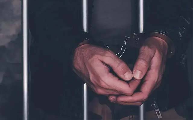 رنگ محل میں تاجر سے 5 کروڑ ہتھیانے والا ملزم گرفتار؛ 3 کروڑ روپے برآمد