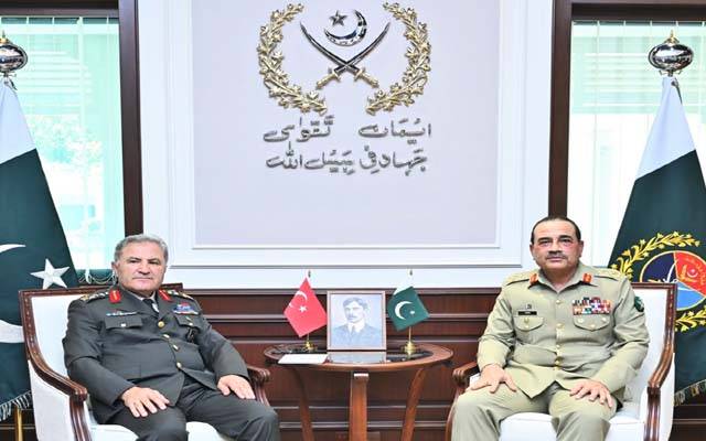 فیلڈ مارشل سید عاصم منیر سے ترک بری فوج کے کمانڈر جنرل میتن توکیل کی ملاقات