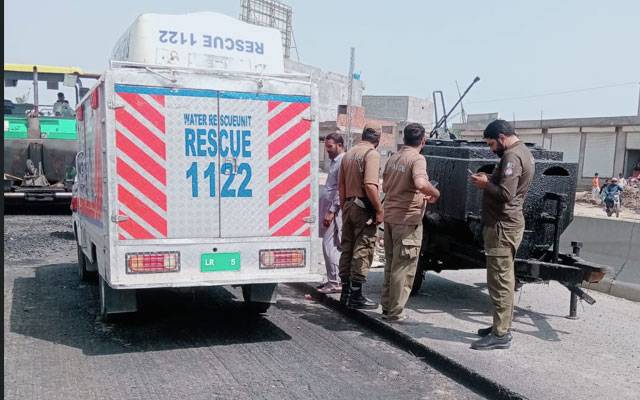 کوٹ لکھپت میں لرزہ خیز واقعہ، درخت سے لٹکی تشدد زدہ لاش برآمد