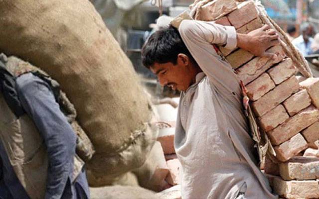 بجٹ 2026-27؛ مزدور کی کم از کم تنخواہ میں اضافہ