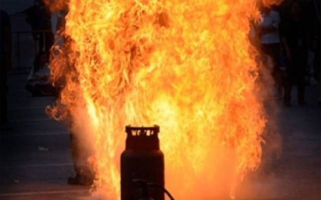 راولپنڈی:گھر میں گیس بھر جانے سے زور دار دھماکہ، 6 افراد زخمی