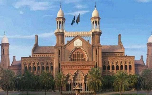 بیوی کے قتل کیس میں سزائے موت پانے والے مجرم کی اپیل پر 5 رکنی لارجر بینچ سماعت کرے گا