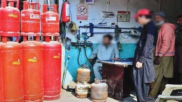 ایل پی جی 600روپے کلو، شہریوں کی مشکلات میں اضافہ