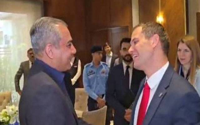  محسن نقوی سے برطانوی نائب وزیر خارجہ  کی ملاقات،مختلف شعبوں میں تعاون بڑھانے پر اتفاق