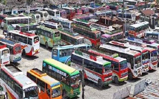  کراچی میں ٹرانسپورٹرز کی ہڑتال، پبلک ٹرانسپورٹ معطل، شہری پریشان