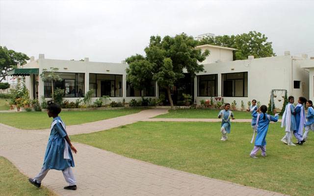 پنجاب:سکولوں کو کمرشل ماڈل پر چلانے کی تجویز، 13 نئے آمدنی کے آپشنز