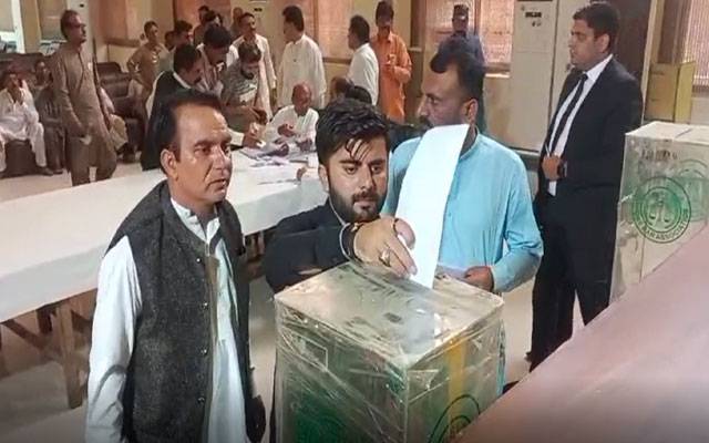کلرکس بار انتخابات، 3950 ووٹرز آج حق رائے دہی استعمال کریں گے