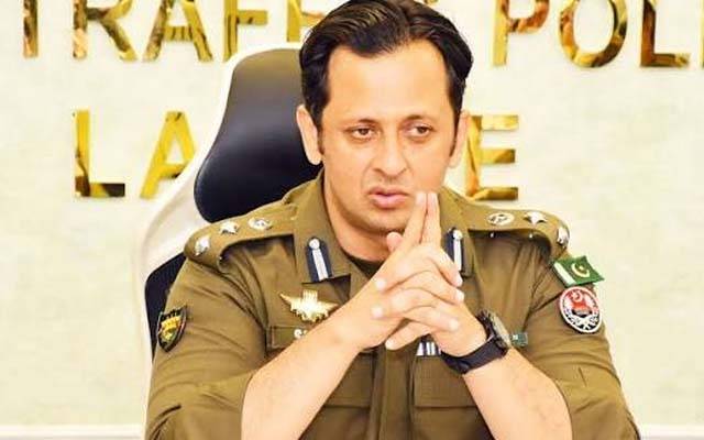 بدعنوانی، اختیارات سے تجاوز ، غفلت برتنے پر 3 ٹریفک وارڈن نوکری سے برخاست