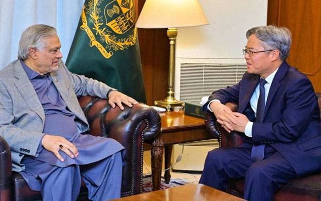 اسحاق ڈار اور چینی سفیر کی ملاقات، دوطرفہ تعلقات اور علاقائی صورتحال پر تبادلہ خیال
