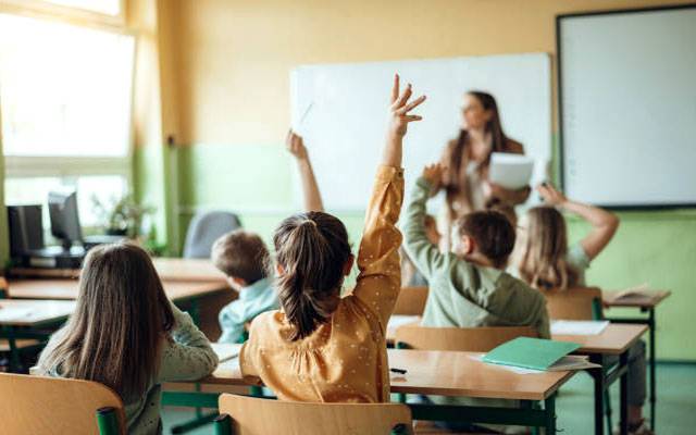 اکیڈمک کیلنڈر میں تاخیر، نجی سکولوں کا فوری اعلان کا مطالبہ