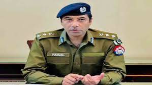  عزاداری جلوس سکیورٹی حصار میں اپنے روایتی راستوں پر گامزن ہیں، ڈی آئی جی آپریشنز