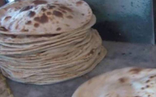 سرکاری نرخ نامے پر عملدرآمد نہ ہو سکا،  روٹی 20 روپے تک فروخت