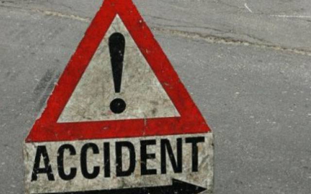 بھارت: مسافر بس کی ٹرک سے ٹکر، 8 افراد ہلاک، 24 زخمی    