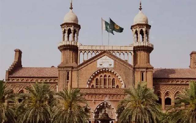 لاہور ہائیکورٹ نے ائیرپورٹ ٹیکسی سروس سے متعلق اہم آئینی درخواست مسترد کر دی