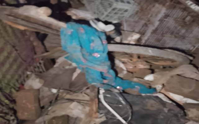  گھر کی چھت گرنے سے13سالہ بچی جاں بحق ، ایک بچی سمیت 3 خواتین زخمی 