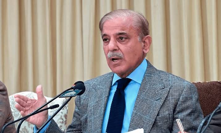 وزیر اعظم کی متعدی امراض کے پھیلاؤ کے سد باب کےلیے غیرمعیاری سرنجز پر مکمل پابندی لگانے کی ہدایت