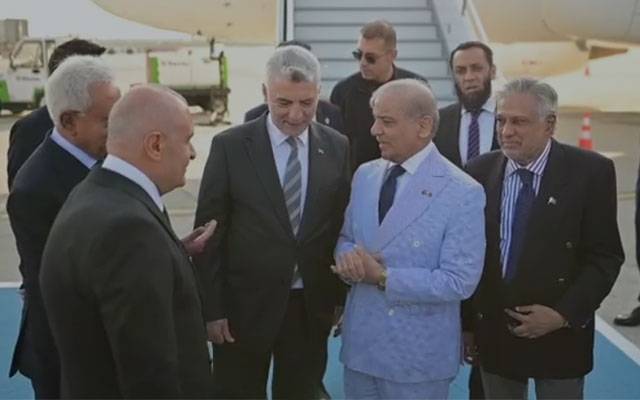 وزیر اعظم شہباز شریف  ترکیہ کے دو طرفہ دورے پر استنبول پہنچ گئے