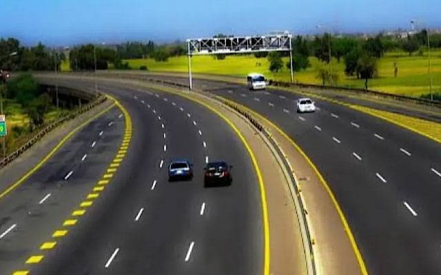 ایم ٹو موٹر وے پر سفر مہنگا، ٹول ٹیکس میں 7 فیصد اضافہ نافذ