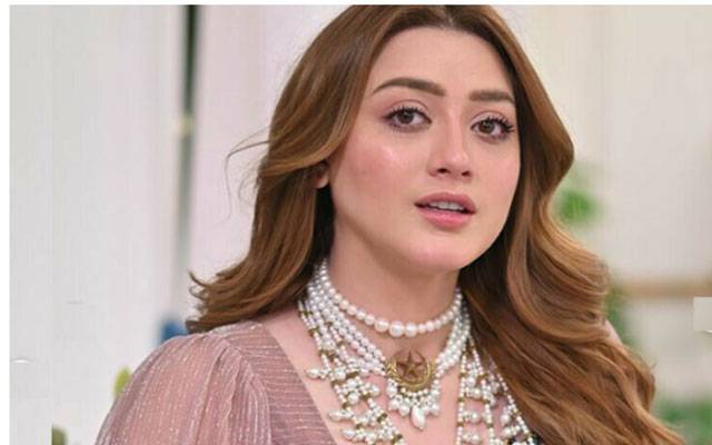 ضمانت میں پھر توسیع، مومنہ اقبال نے سوالات اٹھا دیے