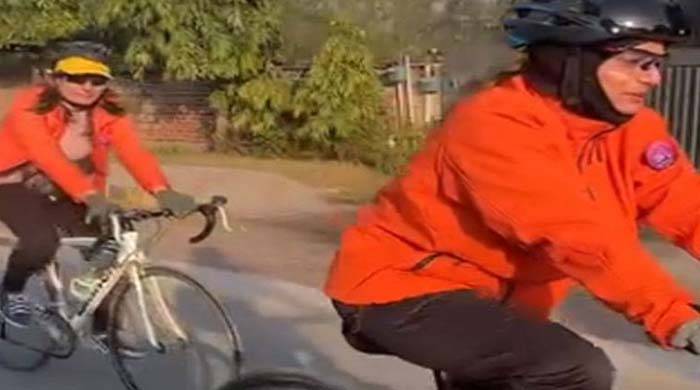 لاہور میں ویمن منی ٹور ڈی لاہور سائیکل ریس ، رضیہ شبیر نے پہلی پوزیشن حاصل کر لی
