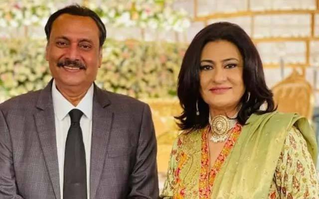 وسیم عباس کی صبا حمید سے طلاق کی تصدیق