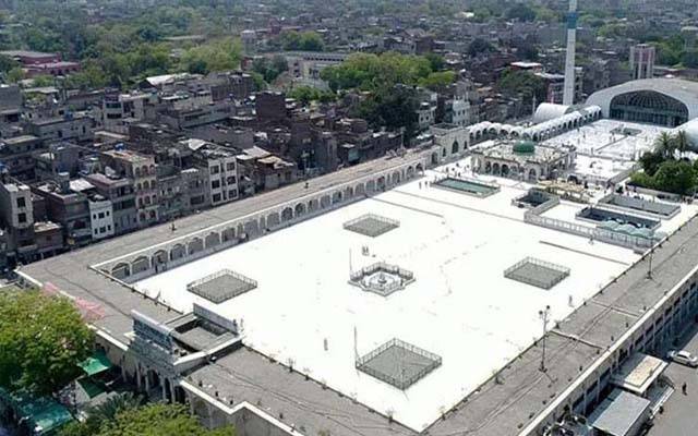 داتا دربار کے کیش باکس سے کروڑوں روپے کی چوری ، 2 منیجرز برطرف