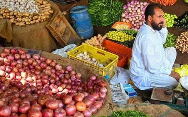  گرانفروشی عروج پر، شہری مہنگے پھل اور سبزیاں خریدنے پر مجبور